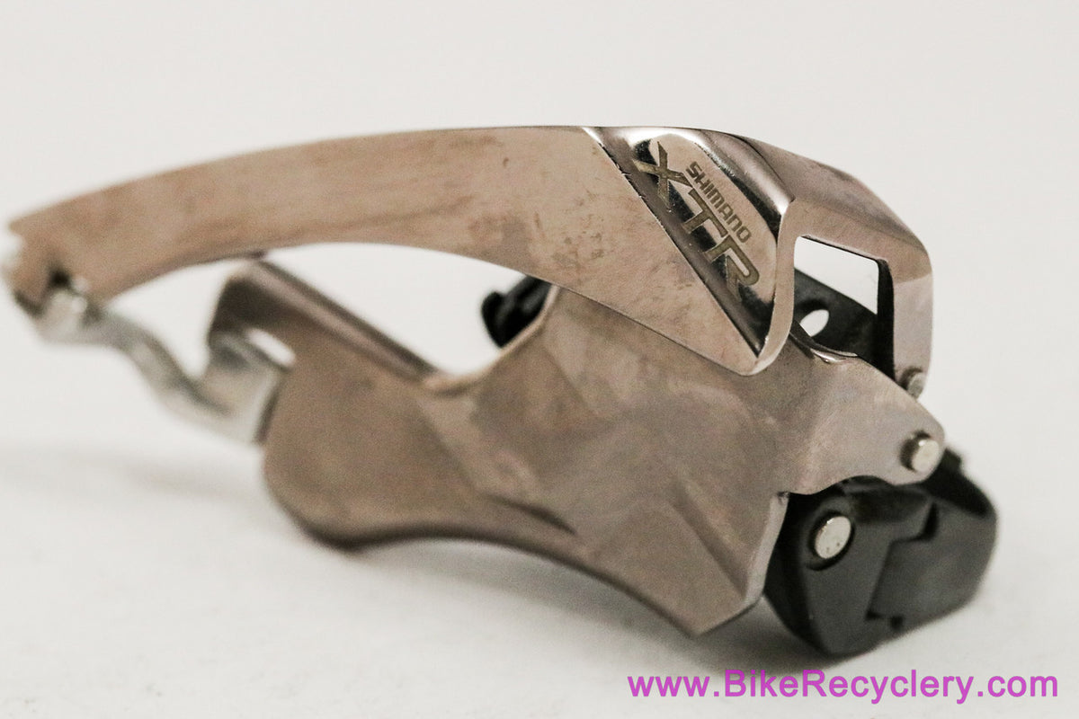 NOS Shimano XTR FD-M950 Front Derailleur: 28.6mm - Top Swing/Low Clamp (Slight Shop Wear)