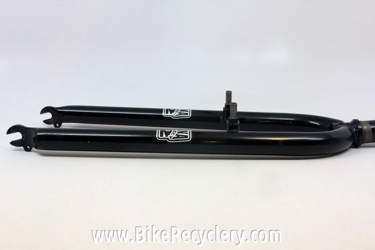 Kona Project 2 Rigid Fork: 1 1/8" Threadless, 26", Fender Eyelets, Black MTB