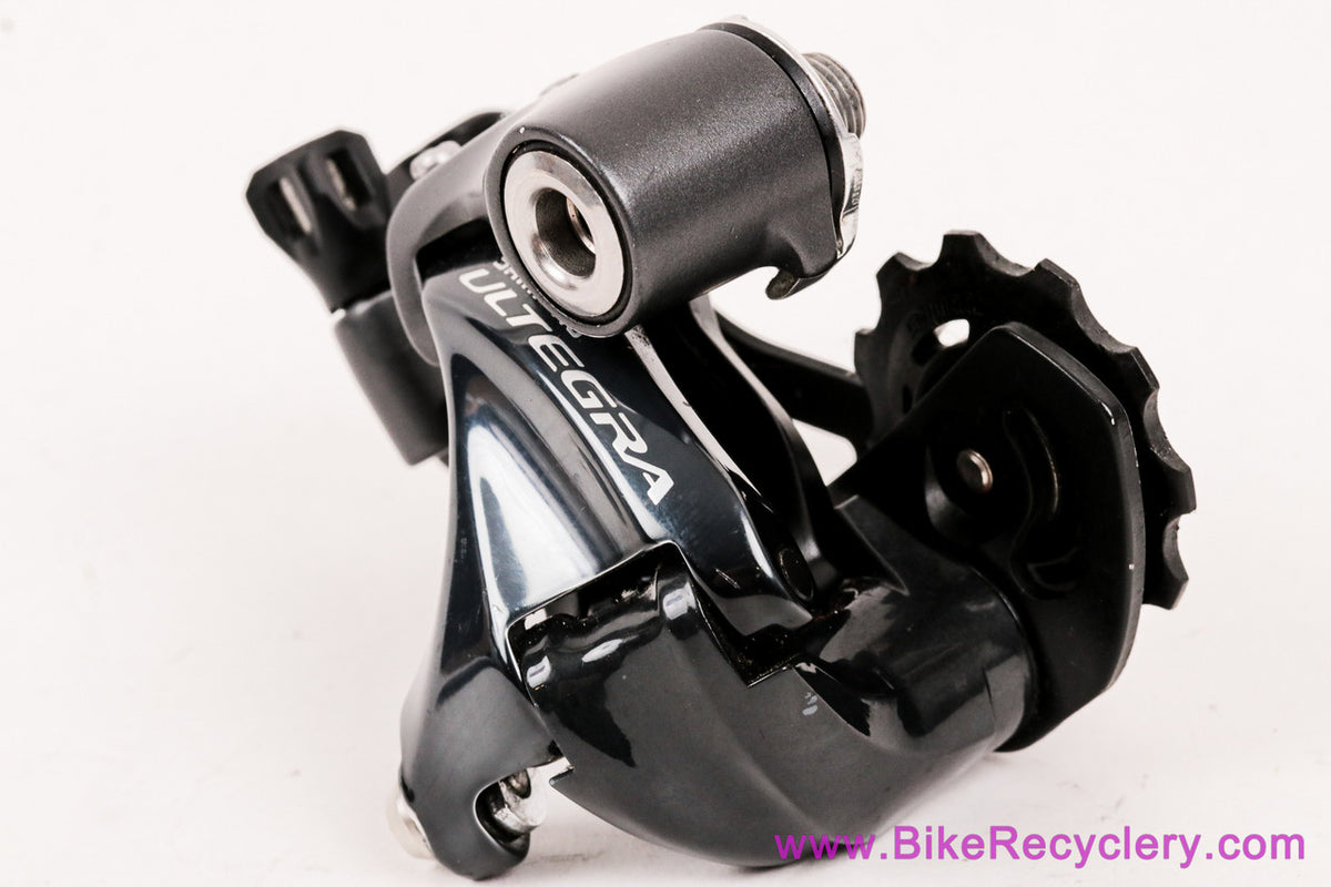 Shimano Ultegra RD-6800 SS Rear Derailleur: 11 Speed - Short Cage (Near Mint+)