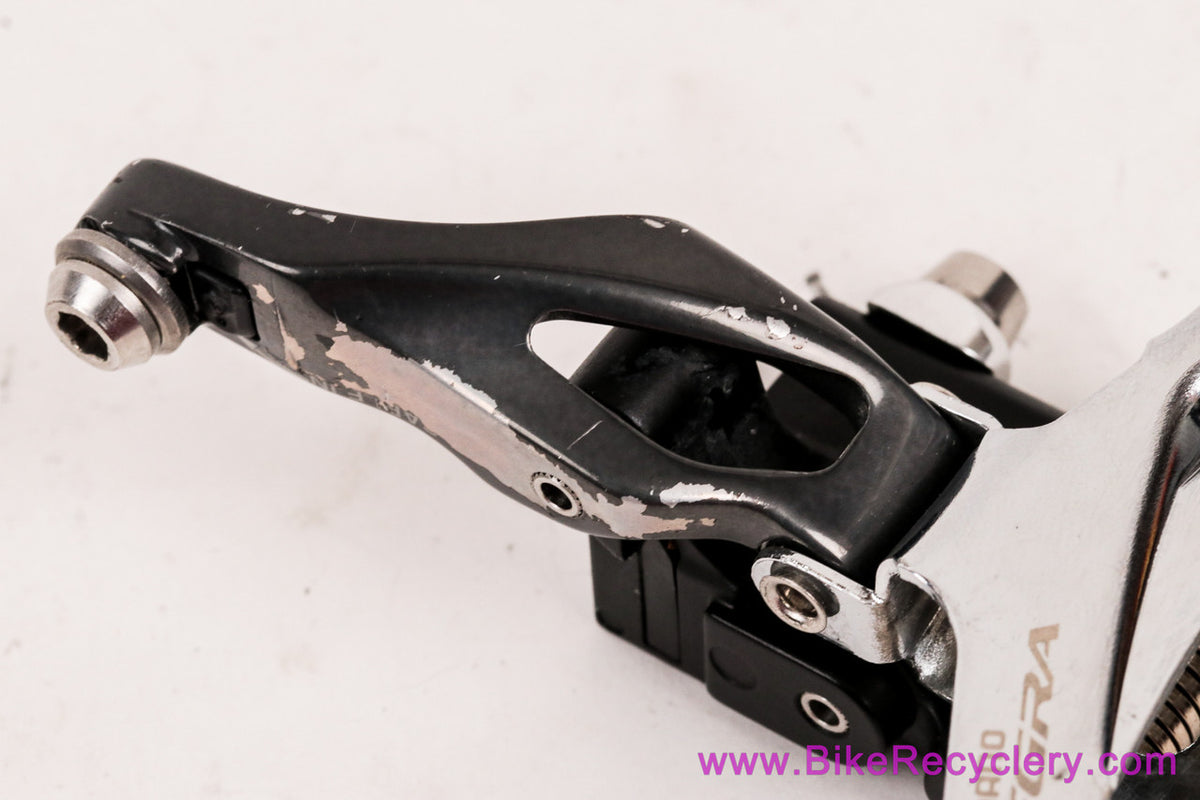 Shimano Ultegra FD-6800 Front Derailleur: 11 Speed - Braze On