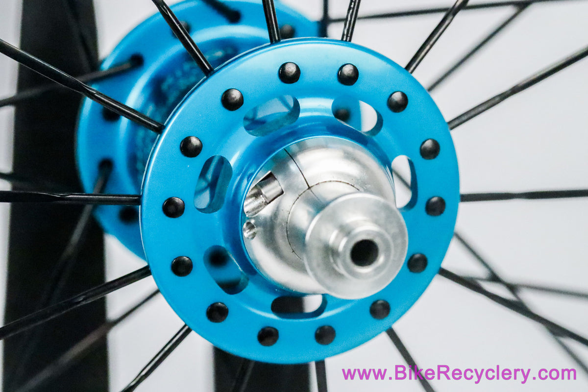 Chris King R45 Turquoise / HED Belgium C2 Wheelset: 28H - Shimano HG 11s - Sugar Wheel Works (Mint, Low Miles)