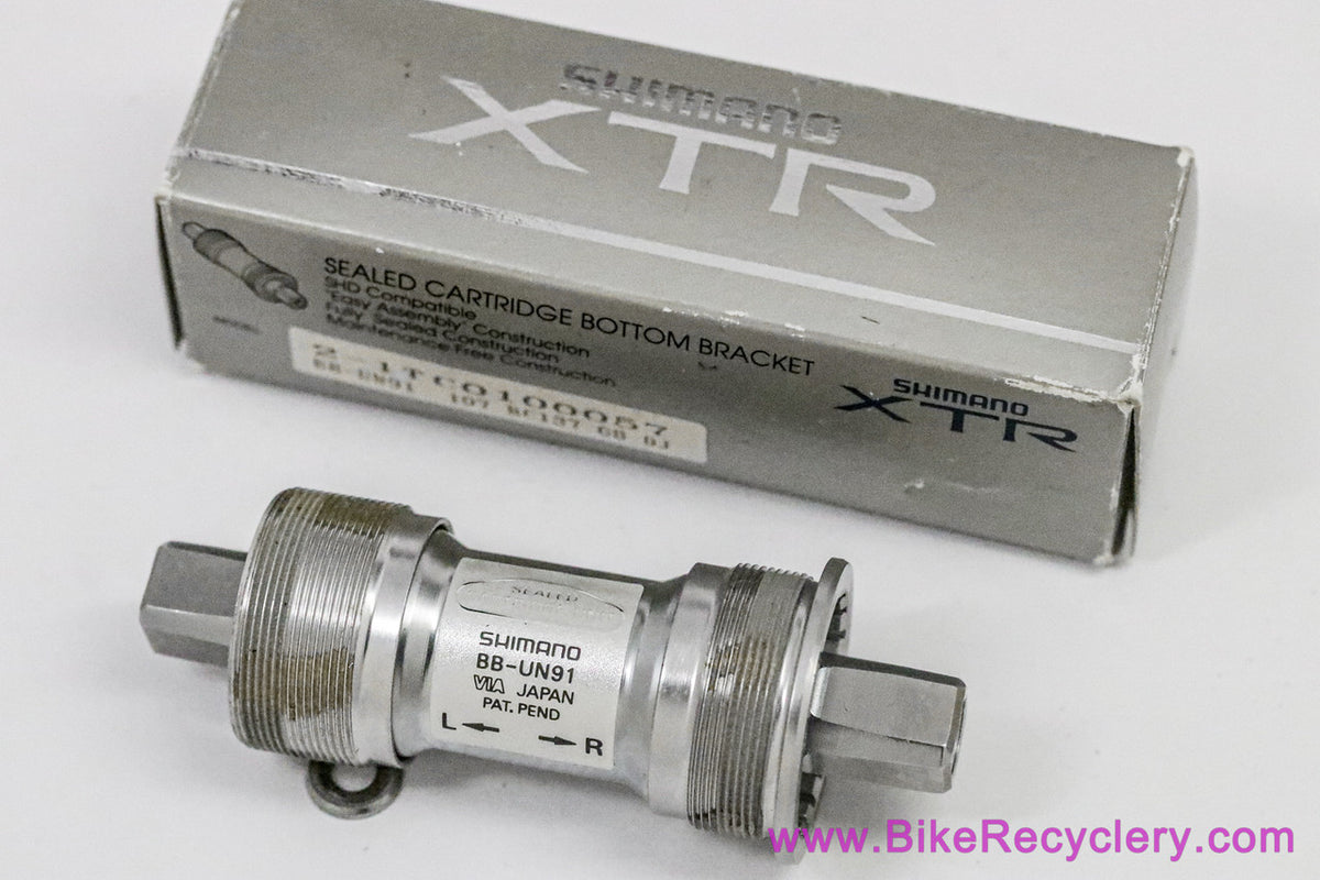 NIB/NOS Shimano XTR M900 BB-UN71 Square Taper Bottom Bracket: 107mm x 68mm