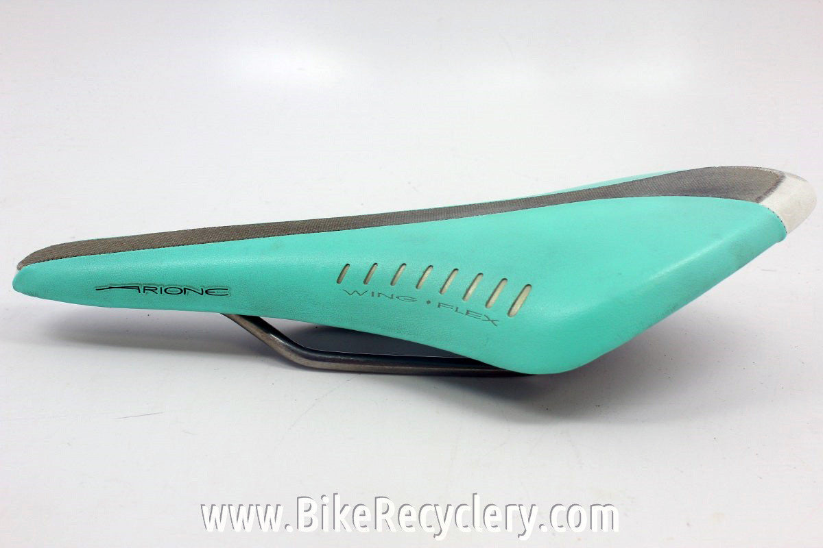 Bianchi Celeste Fizik Arione Saddle: Titanio Ti