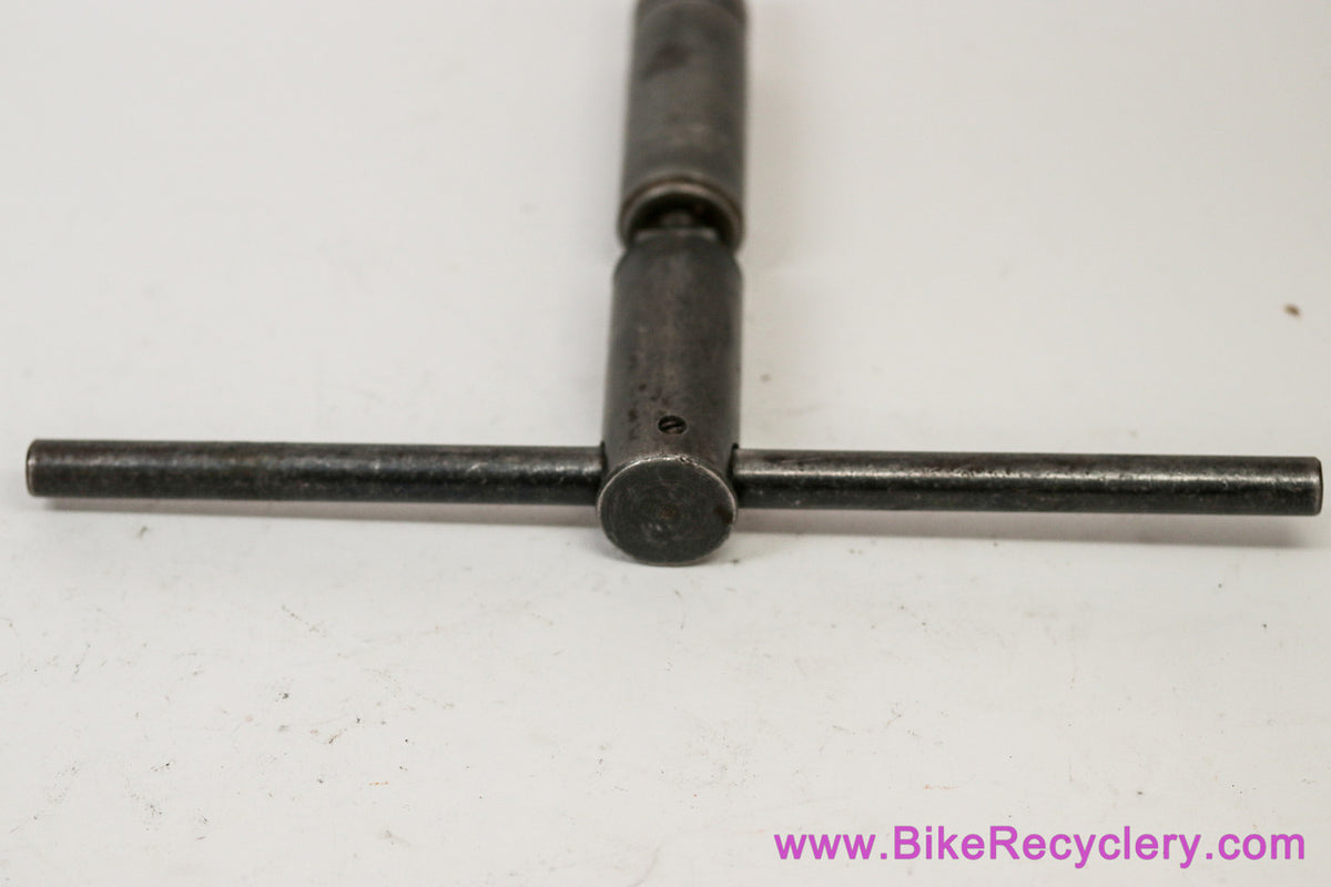 VAR 30 Bottom Bracket Fixed Cup Remover Tool: No Jaws