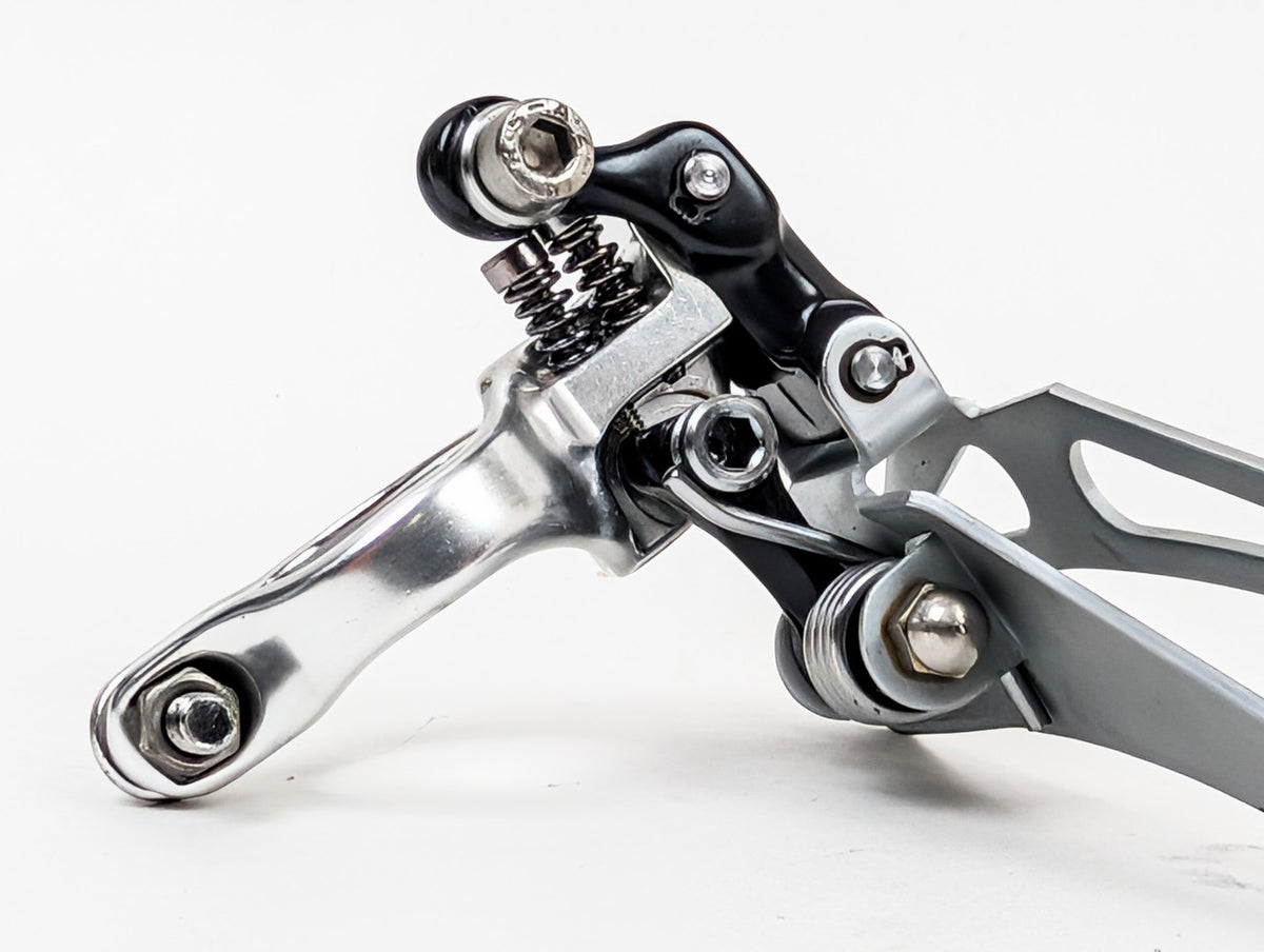 NOS Mavic 860 Front Derailleur: 28.6mm Clamp - Black