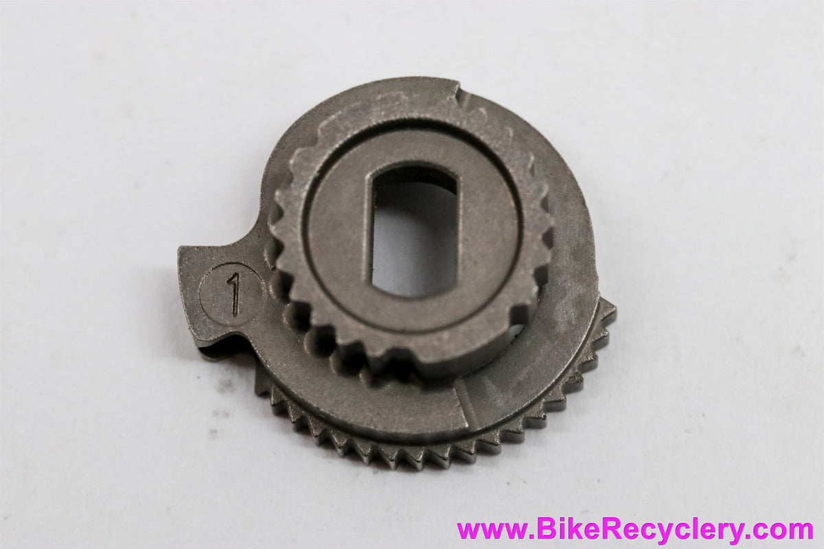 NOS Campagnolo EC-RE063 Index Ratchet Ring: 9 Speed 1999-2001 (NEW)
