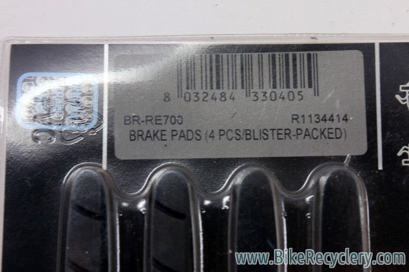 Campagnolo BR-RE700 Brake Pads: Fits All Campy Brakes 2008 & Later (PAIR))