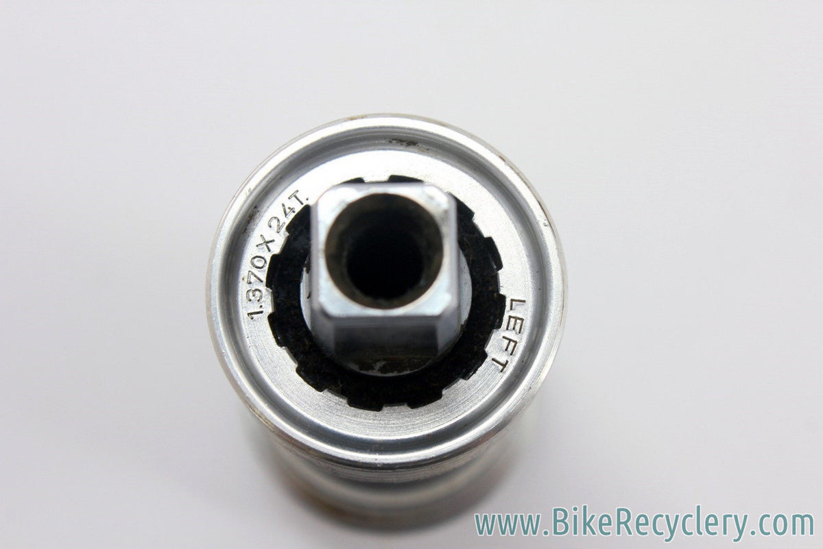 Campagnolo Chorus Square Taper Bottom Bracket: 102mm x 68mm English.