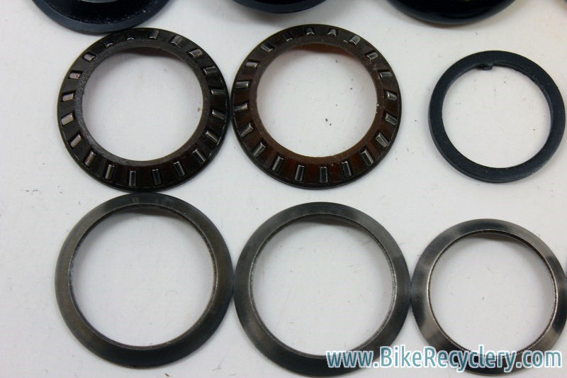 Paramount Stronglight A9 Headset: Needle Bearing, Alloy, 1980's Black English Threads
