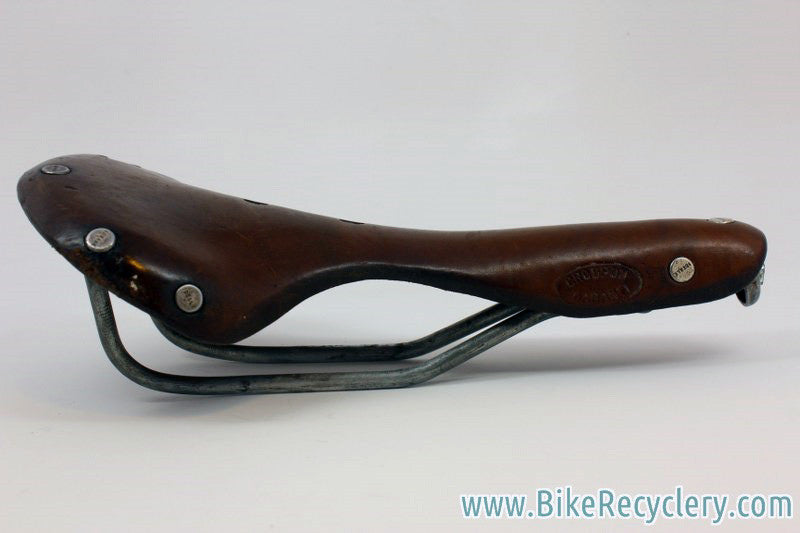LOVELY Trimmed Ideale 80 Record Leather Saddle: Swallow-Shaped, Show Bike Condition