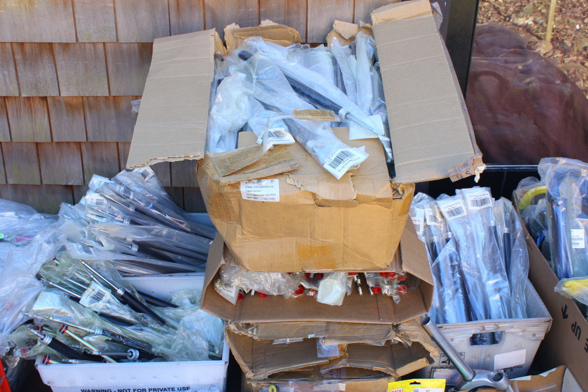HUGE LOT Manitou & Rockshox Parts! Judy-SID-Ruby-Psylo-Duke-Tora-Lyric-Boxxer (Pickup in PDX ONLY)