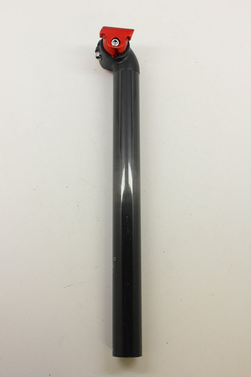 NEW Carbon Seatpost: 31.6mm, Black w/ Red Clamp