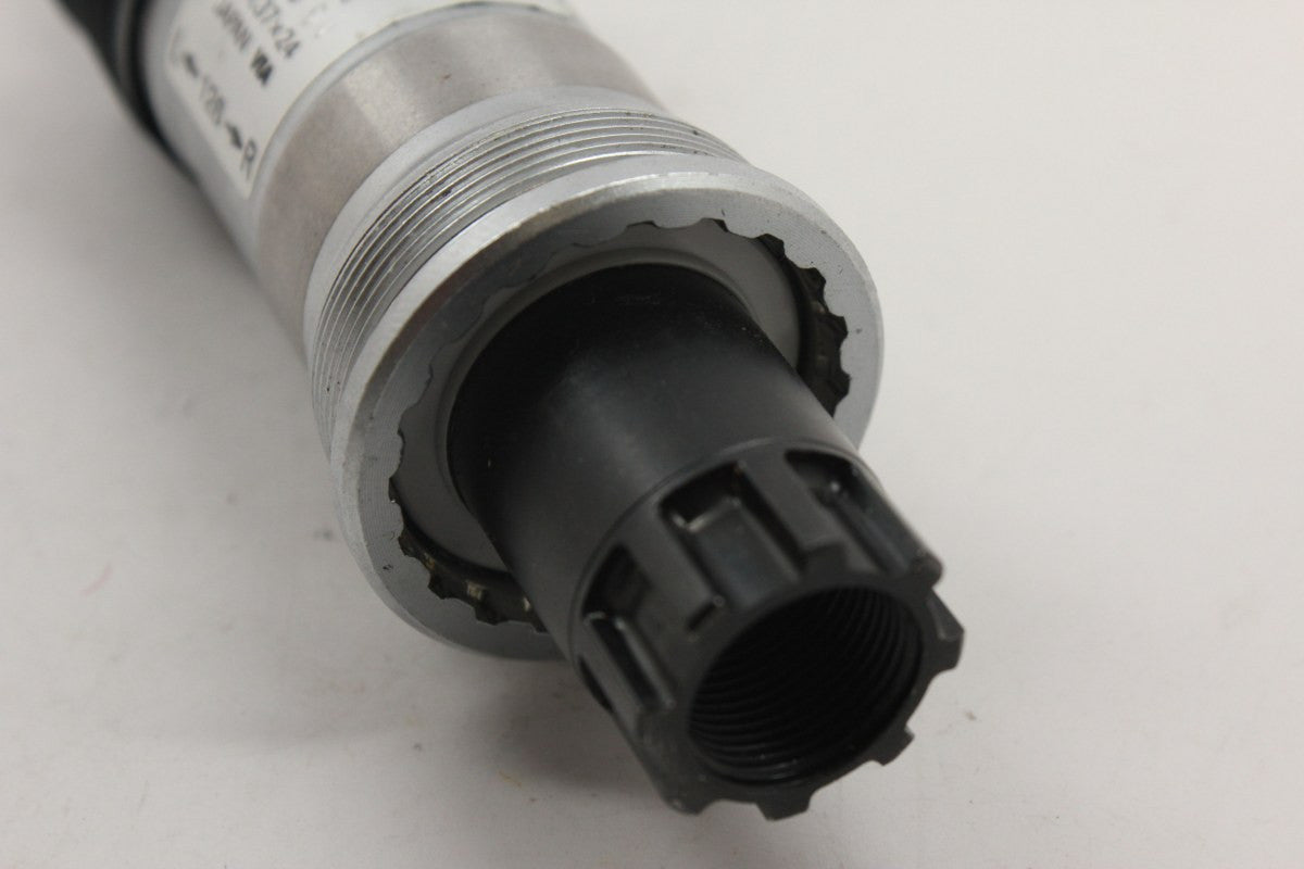 Shimano BB-ES51 Deore LX Octalink V2 Bottom Bracket 126 x 73mm: (NEW)