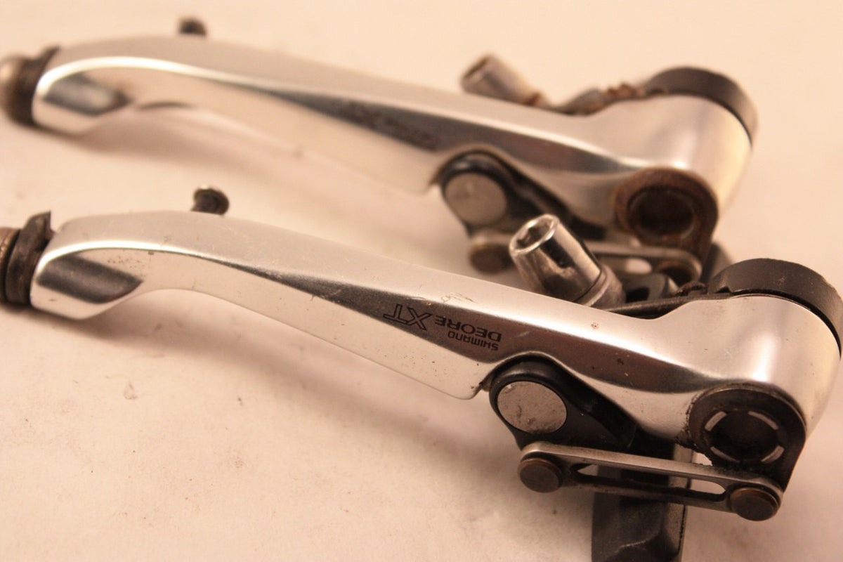 Shimano Deore XT BR-M739 V-brake Set
