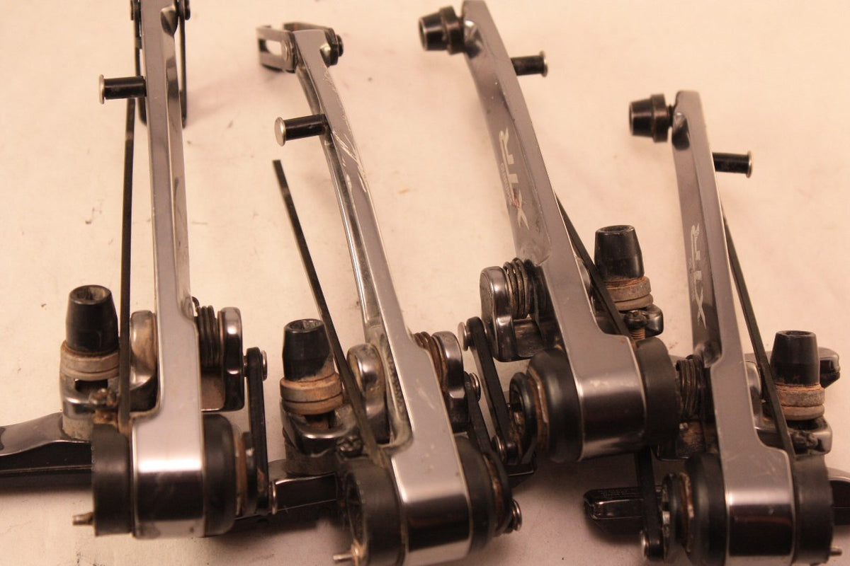Shimano Deore XTR BR-M960 V-brake Set: Pewter!