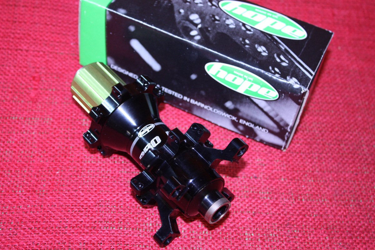 Hope Pro3 SP-AM4 Rear Hub: 12x150mm, 32H, NIB