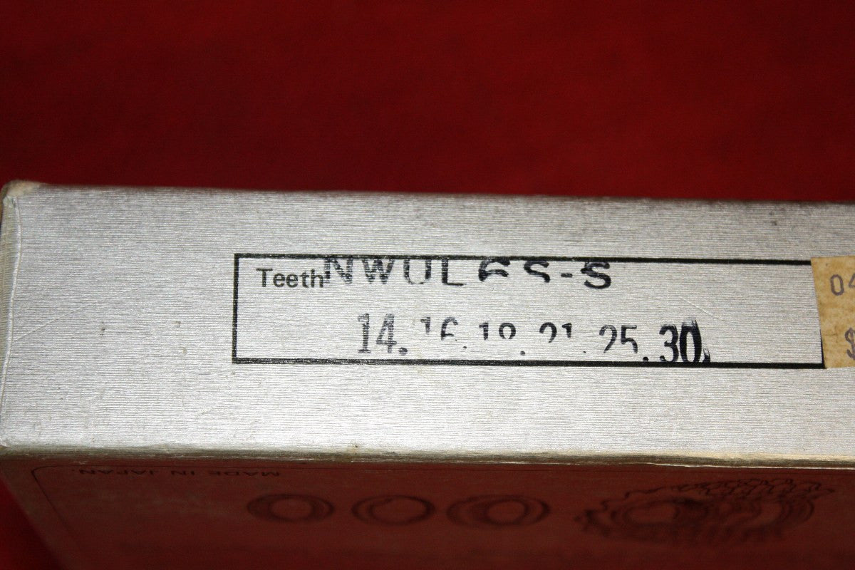 Suntour New Winner Freewheel: Ultra 6 Speed, 14-30T