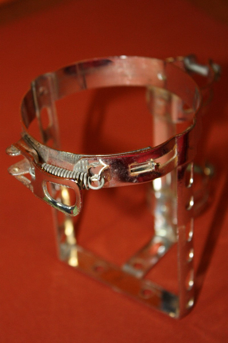 REG Erector Water Bottle Cage w/spring Clamp: Chrome, #164