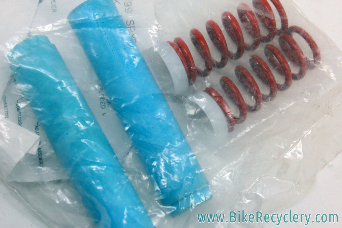 Vintage Manitou MCU Elastomer & Spring Rebuild Kit: 1998-1999 Spyder