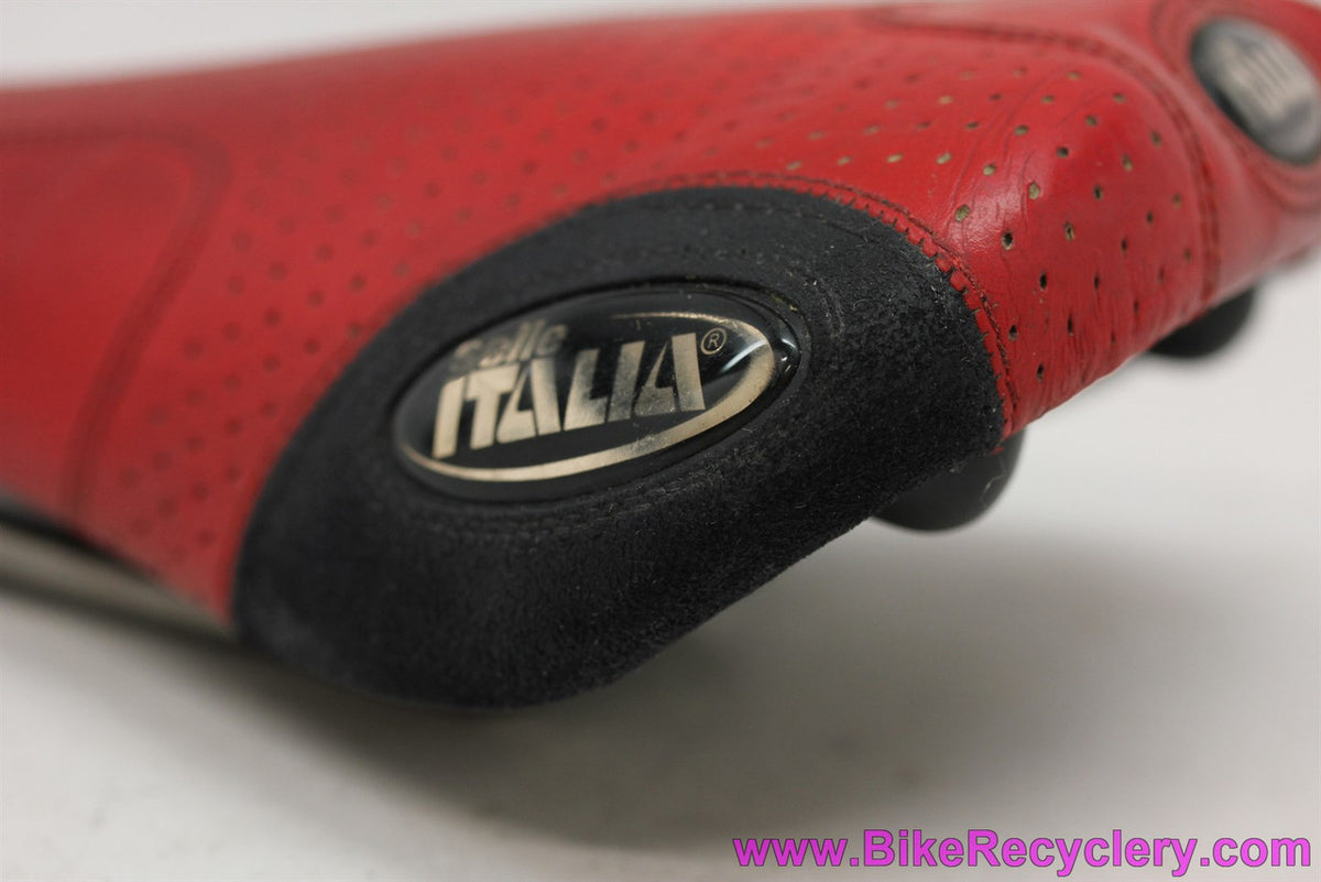 Selle Italia Flite Titanium Saddle: Red w/ Black Kevlar (Low Miles)