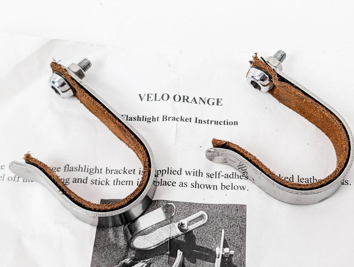 Velo Orange Flashlight Bracket: Rack Mount (EXC+)