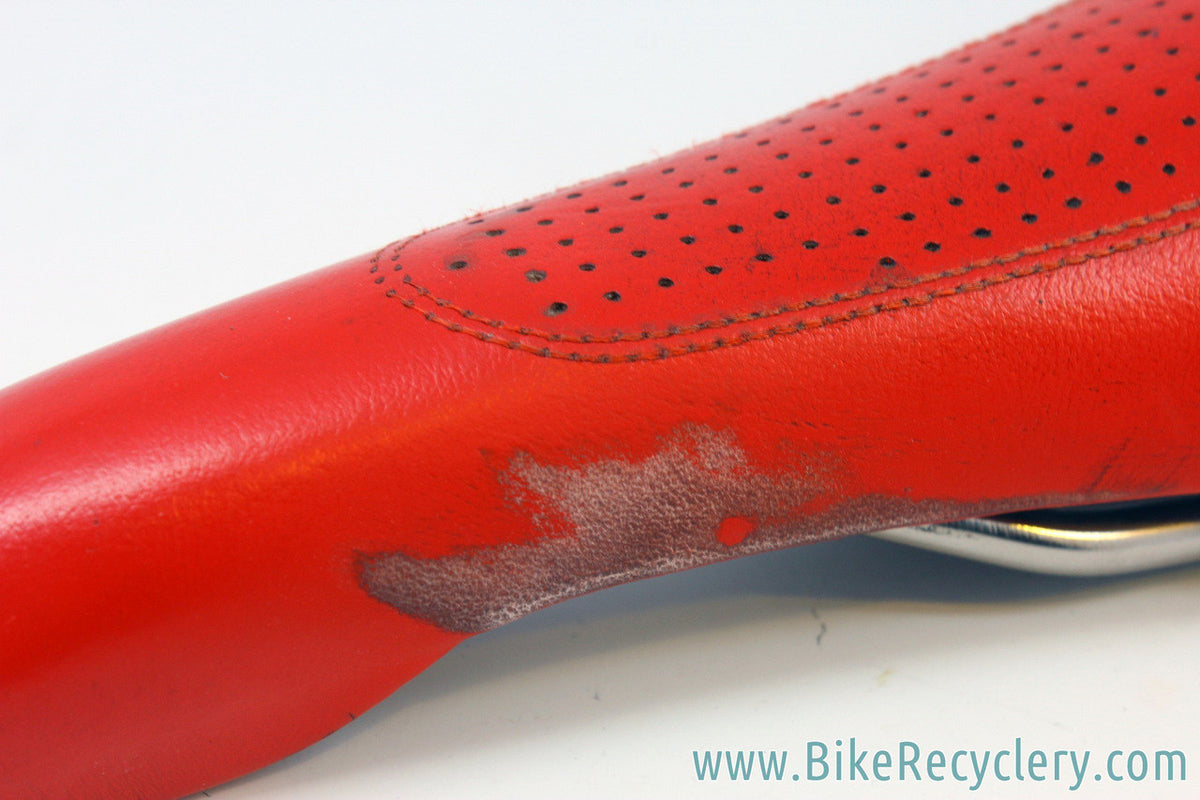 Vintage Selle Italia Flite Titanium Saddle: Red (Worn)