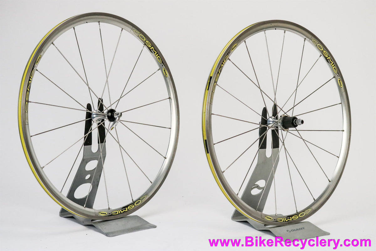 Mavic Cosmic Expert Alloy Wheelset: 18/20H - 8/9/10s Shimano - Polished - Skewers (EXC+)