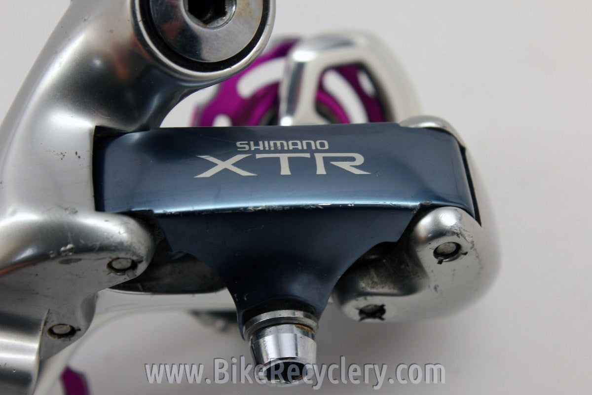 Shimano XTR RD-M900 Rear Derailleur: Mid Cage, 3DV Purple Pulleys, EXC+