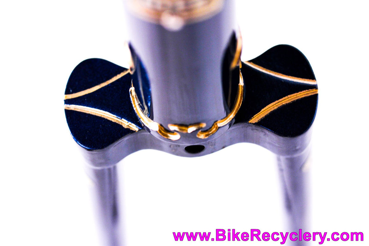 1960 Urago French Road Frame/Fork: 62cm x 59cm - Reynolds 531 Nervex Lugged Steel - Metallic Blue + Gold Pinstriping - Centerpull - 700c x Wide Tires