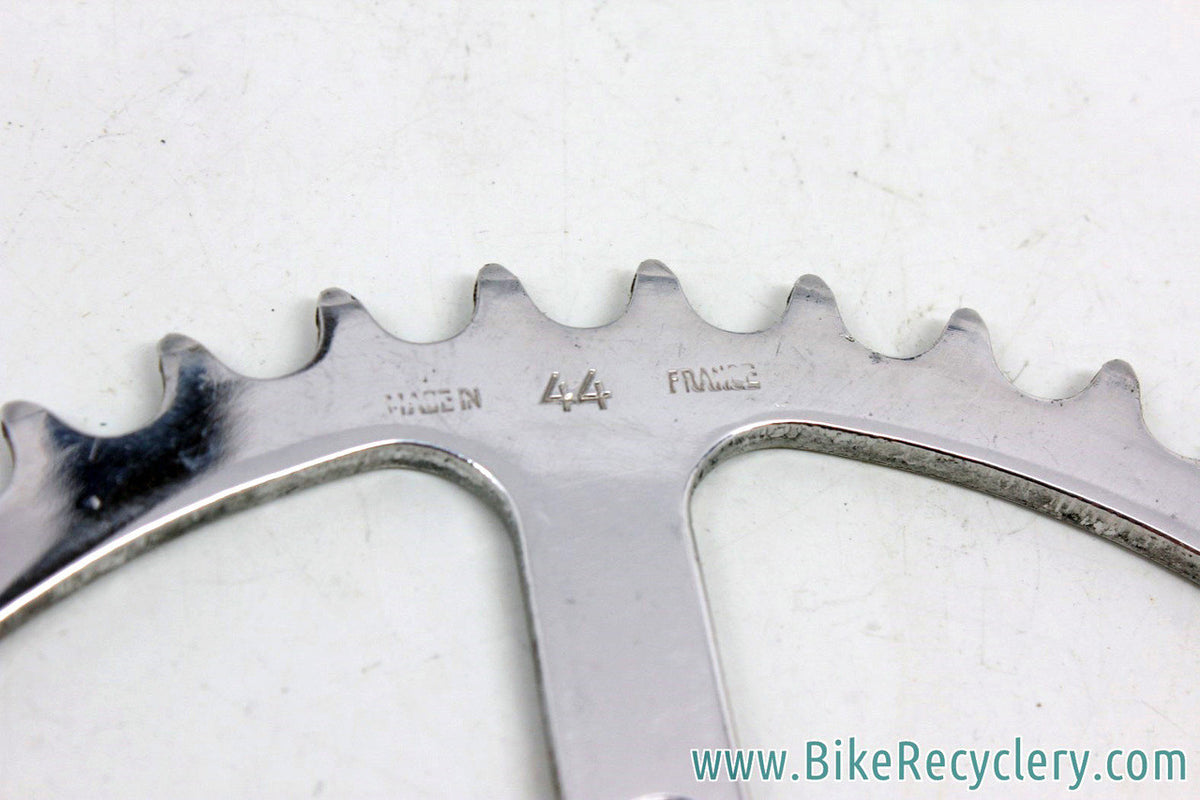 NOS/NIB Vintage Specialties TA Cyclotouriste Pro Vis 5 Inner/Middle Chainring: 44t - REF 2082