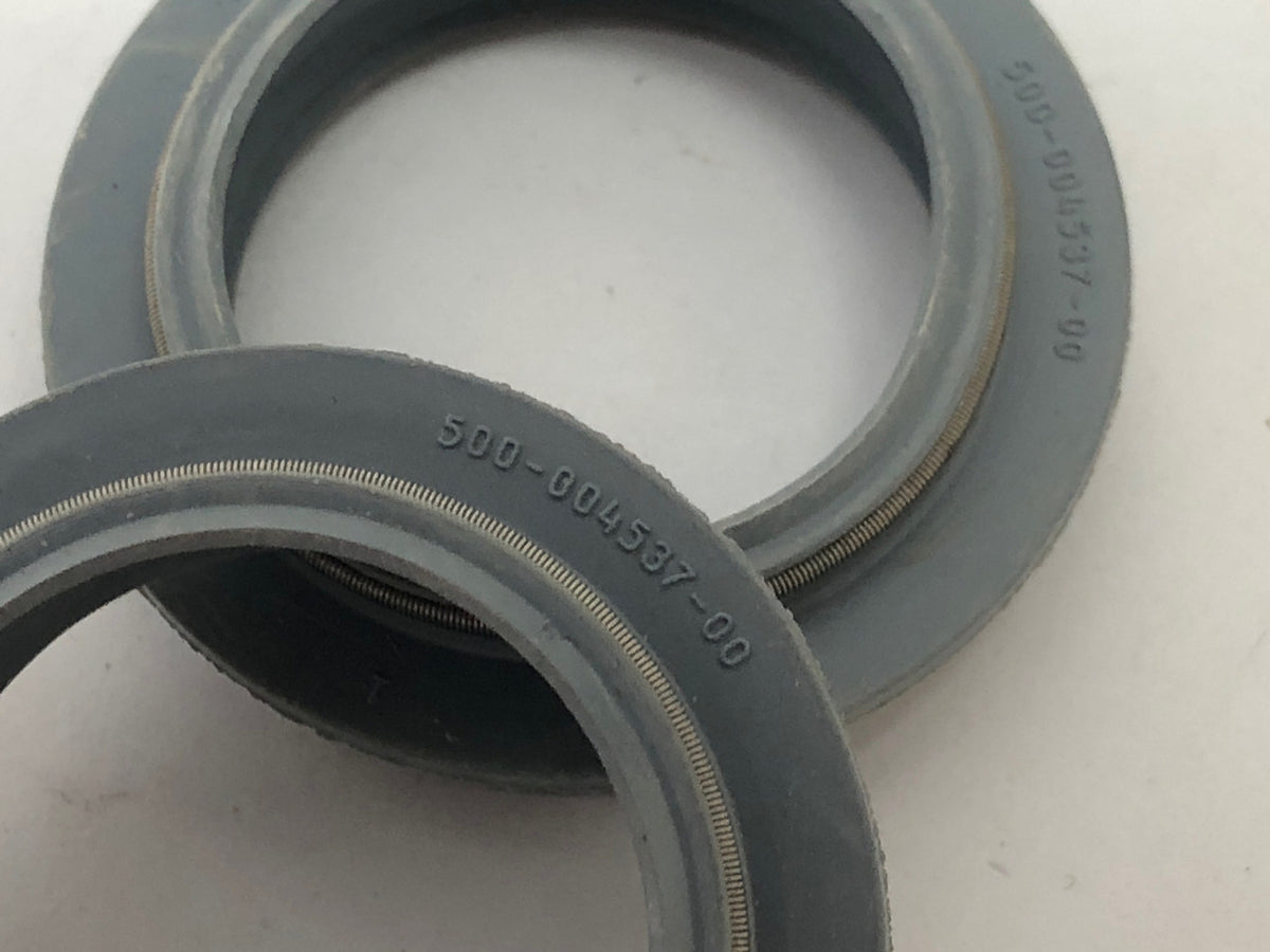 NOS Rockshox Boxxer Wipers: 32mm - 500-004537-00 (pair)