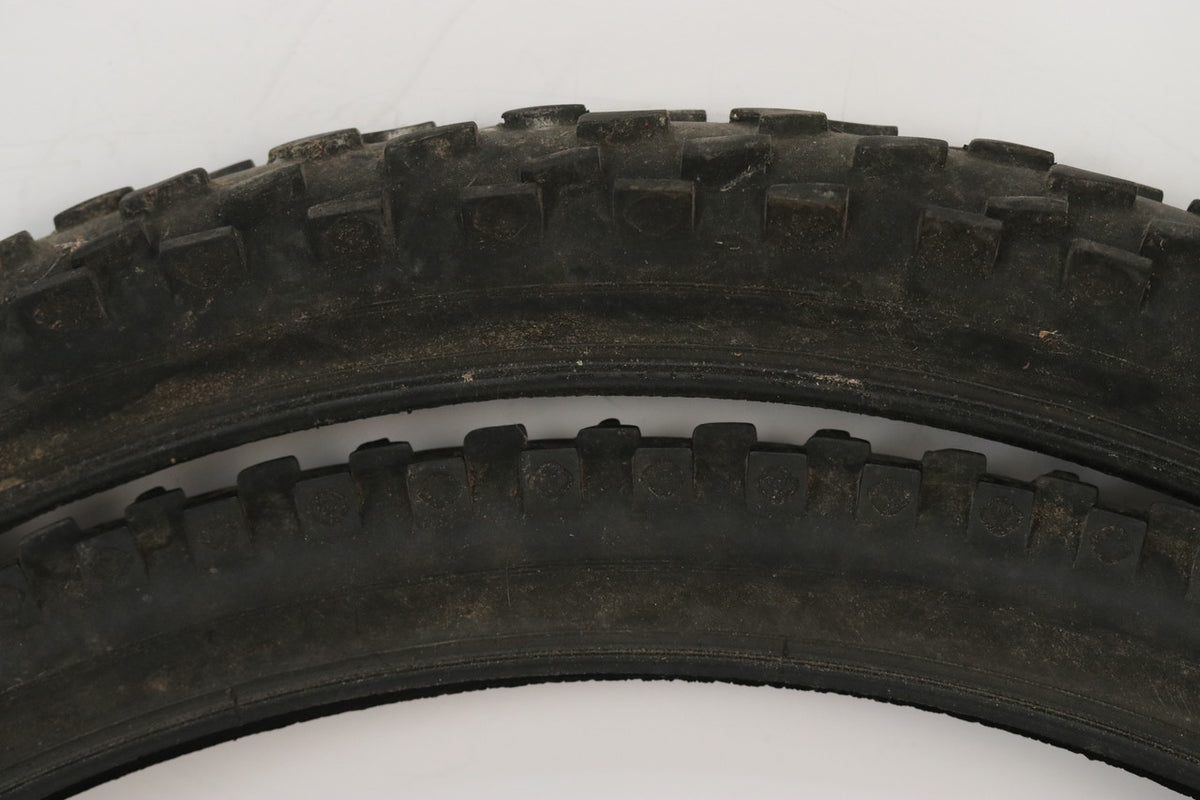 WTB Velociraptor Tires: 26 x 2.4" Front & 2.1" Rear - Pair - Black (EXC)