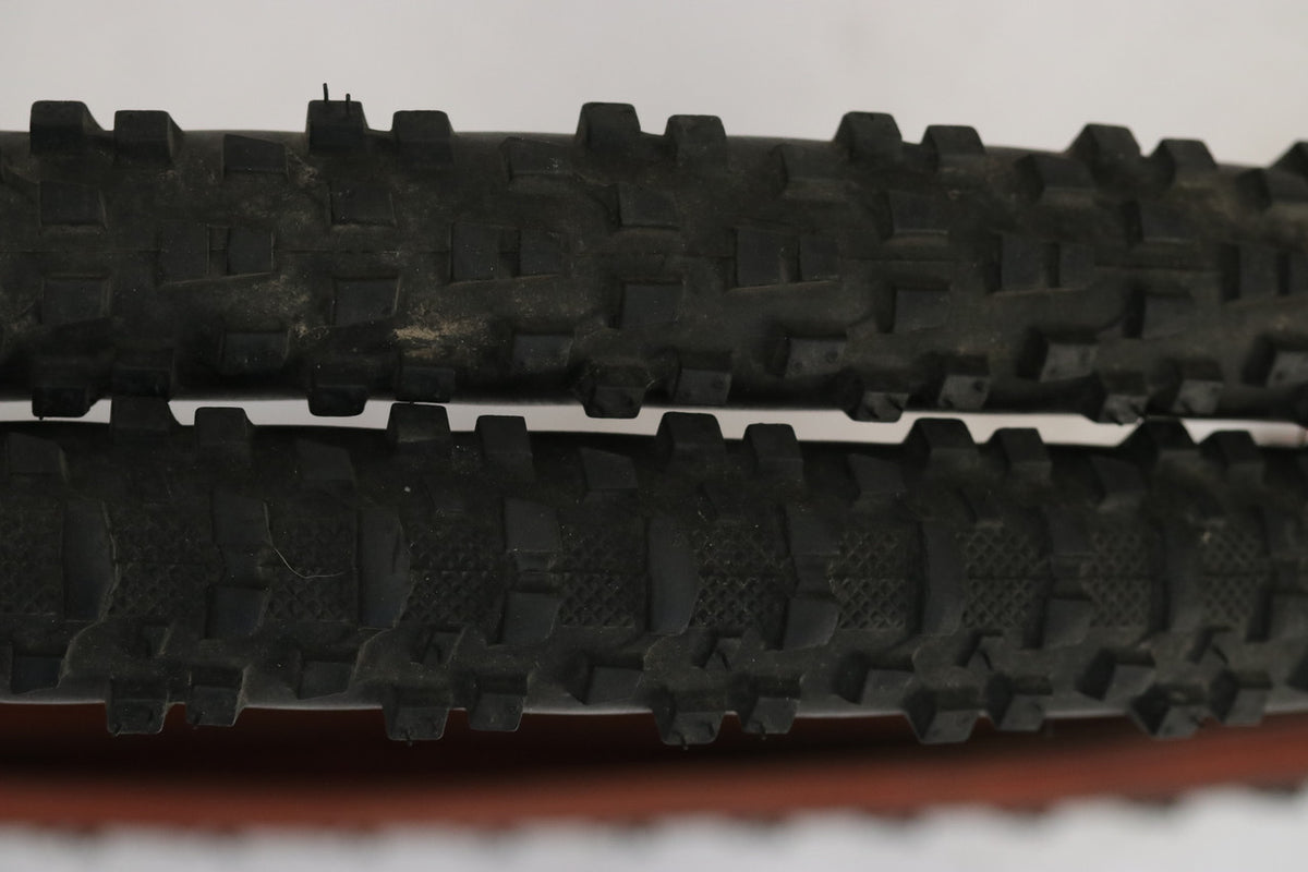IRC Mythos XC Tires: 26 x 2.1" - Red Skinwall - Vintage 1990's / 2000's - Folding (Near Mint)