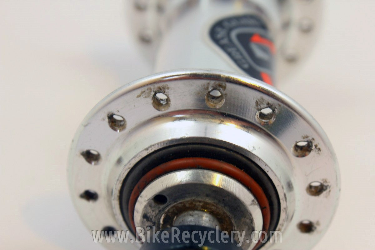 WTB Momentum Front Hub: Grease Guard, 28H