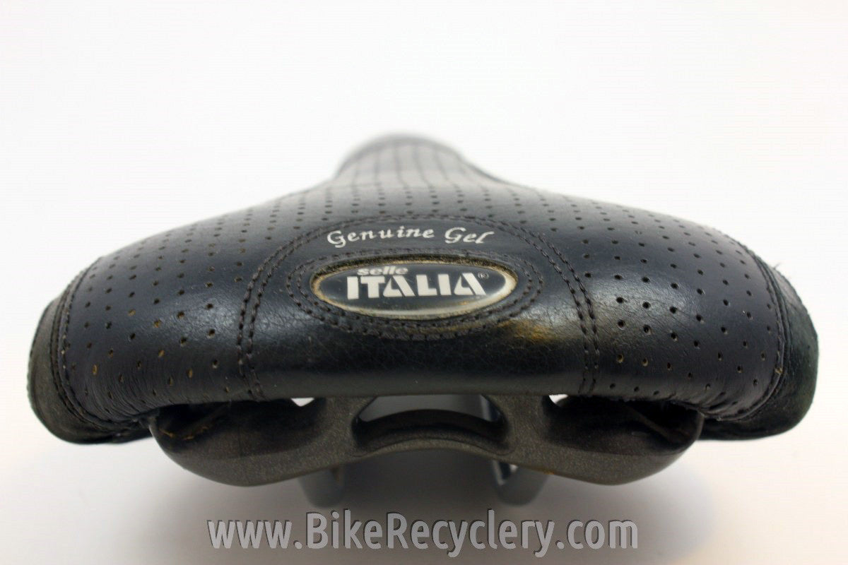 Selle Italia Ldy Genuine Gel Women's Specific Saddle: Black