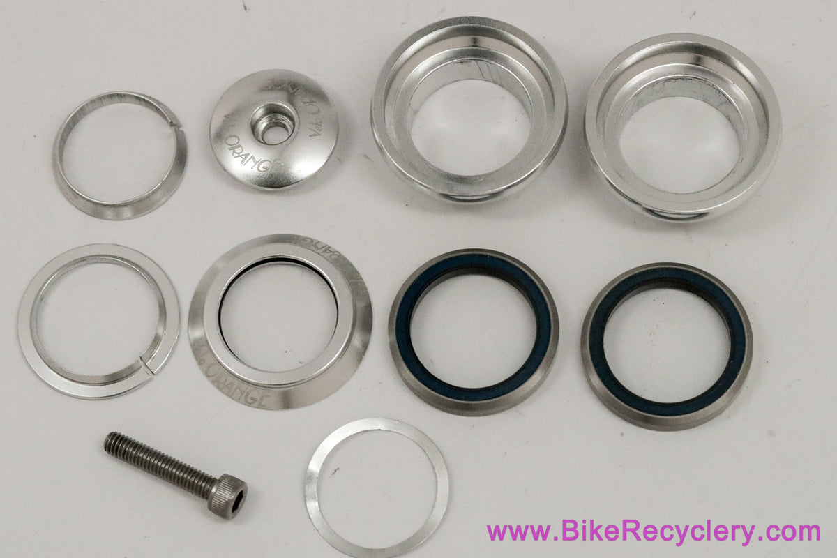 Velo Orange 1 1/8" Threadless Headset: Sealed Bearing - Silver (Near Mint+)