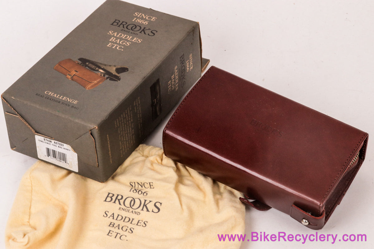 Brooks D-Shaped Saddle Bag: Antique Brown (NEW)