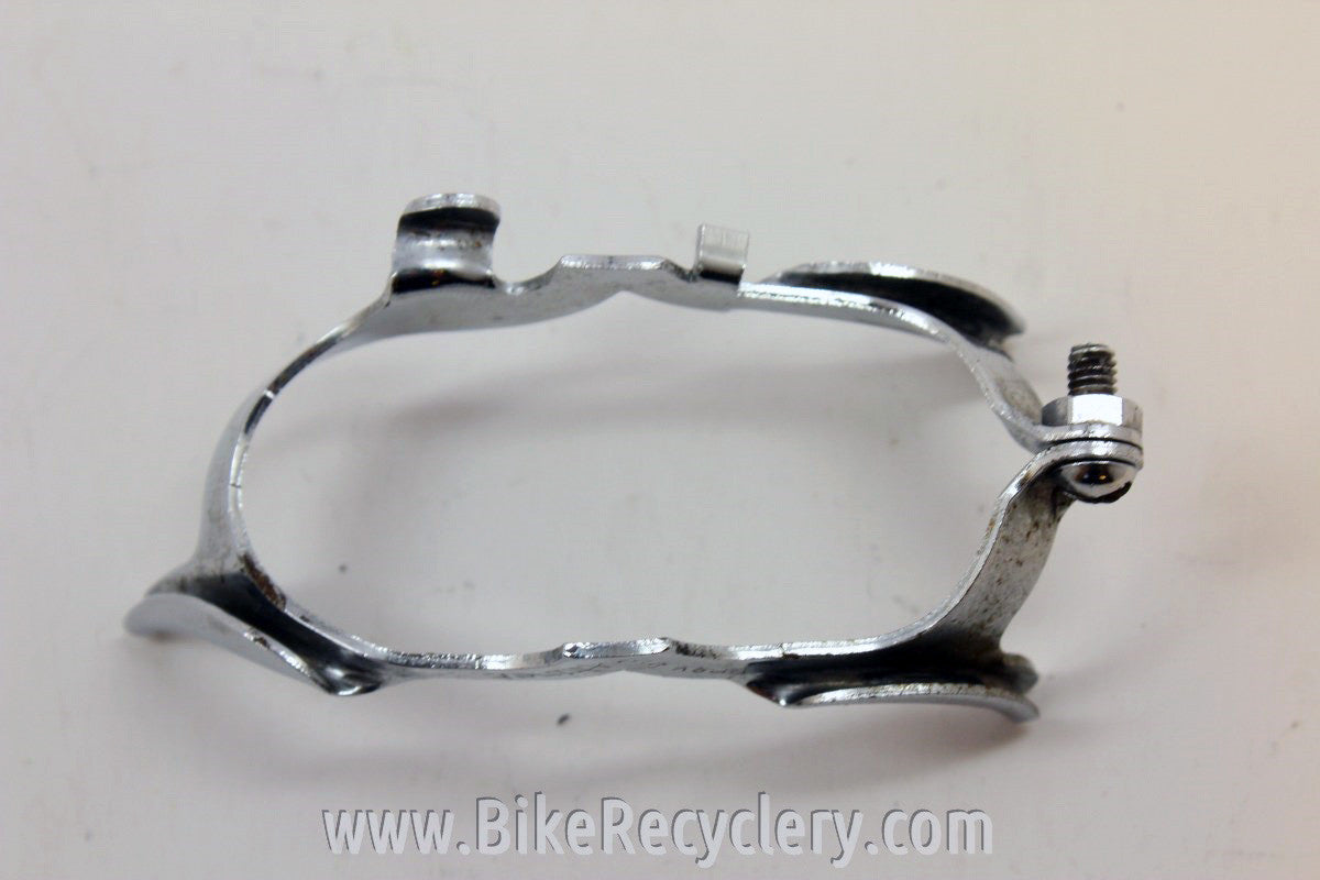 Huret Bottom Bracket Cable Guide and 3 Cable Clips