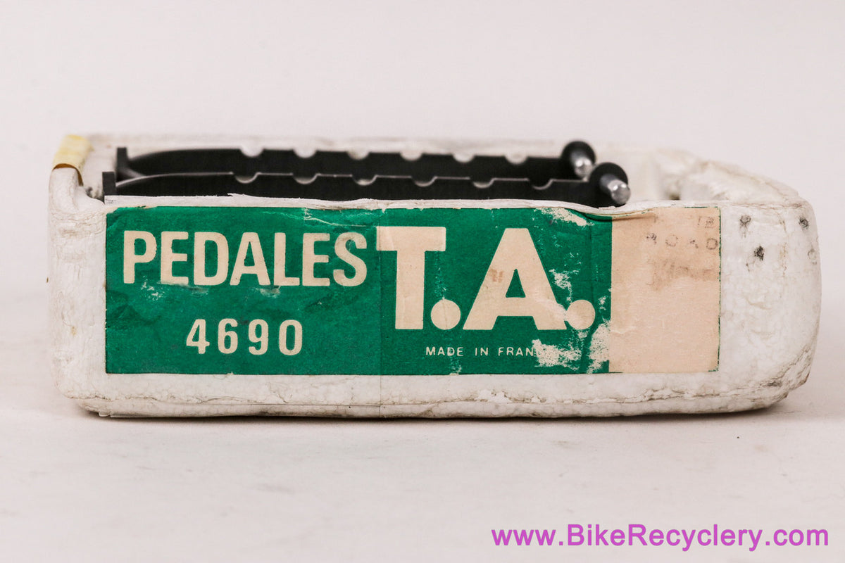 NIB/NOS Specialties T.A. 4690 Strada / Route Pedals: 9/16" BSA - RARE Black Cages - Vintage 1960's 1970's 1980's