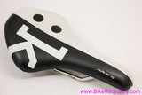 Fizik Ares Kium Saddle: Tri and TT - Black & White - Short Design (EXC+)