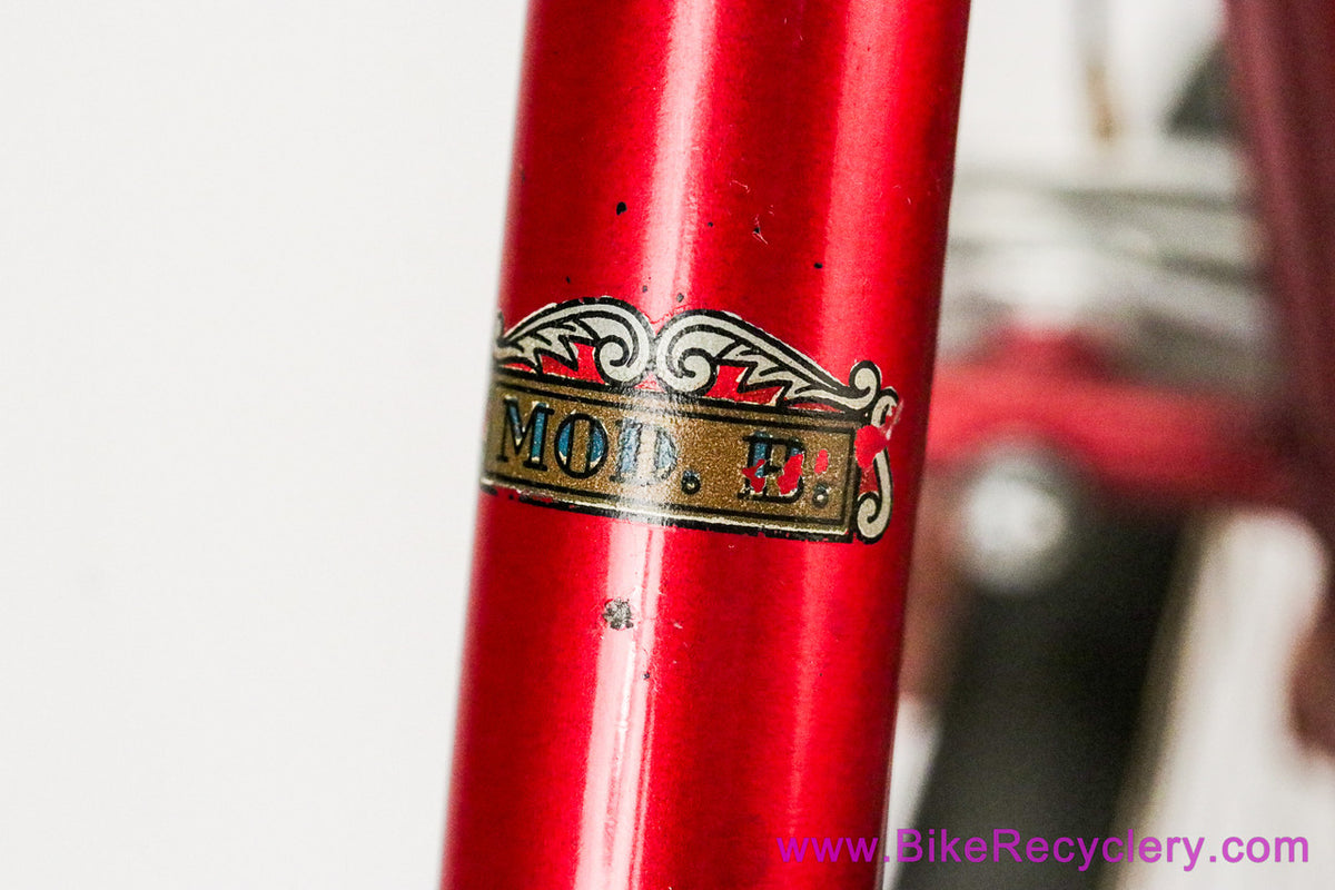 57cm Cinelli Model B: Original Paint/Parts - Record - Stronglight - Universal - Nisi - Way Assauto - Unica-Nitor - Red