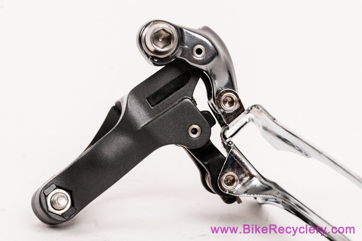 Shimano Ultegra FD-6700 Front Derailleur: 10 Speed - 31.8mm Clamp (Near Mint)