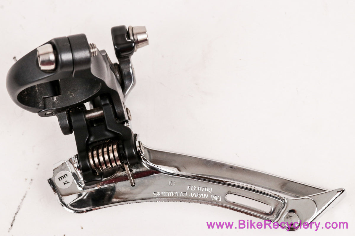 Shimano Ultegra FD-6700 Front Derailleur: 10 Speed - 31.8mm Clamp (Near Mint)