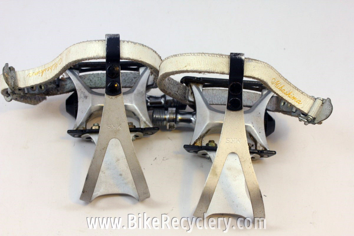 Suntour Cyclone Platform Pedals, MKS Clips & Leather Toe Straps