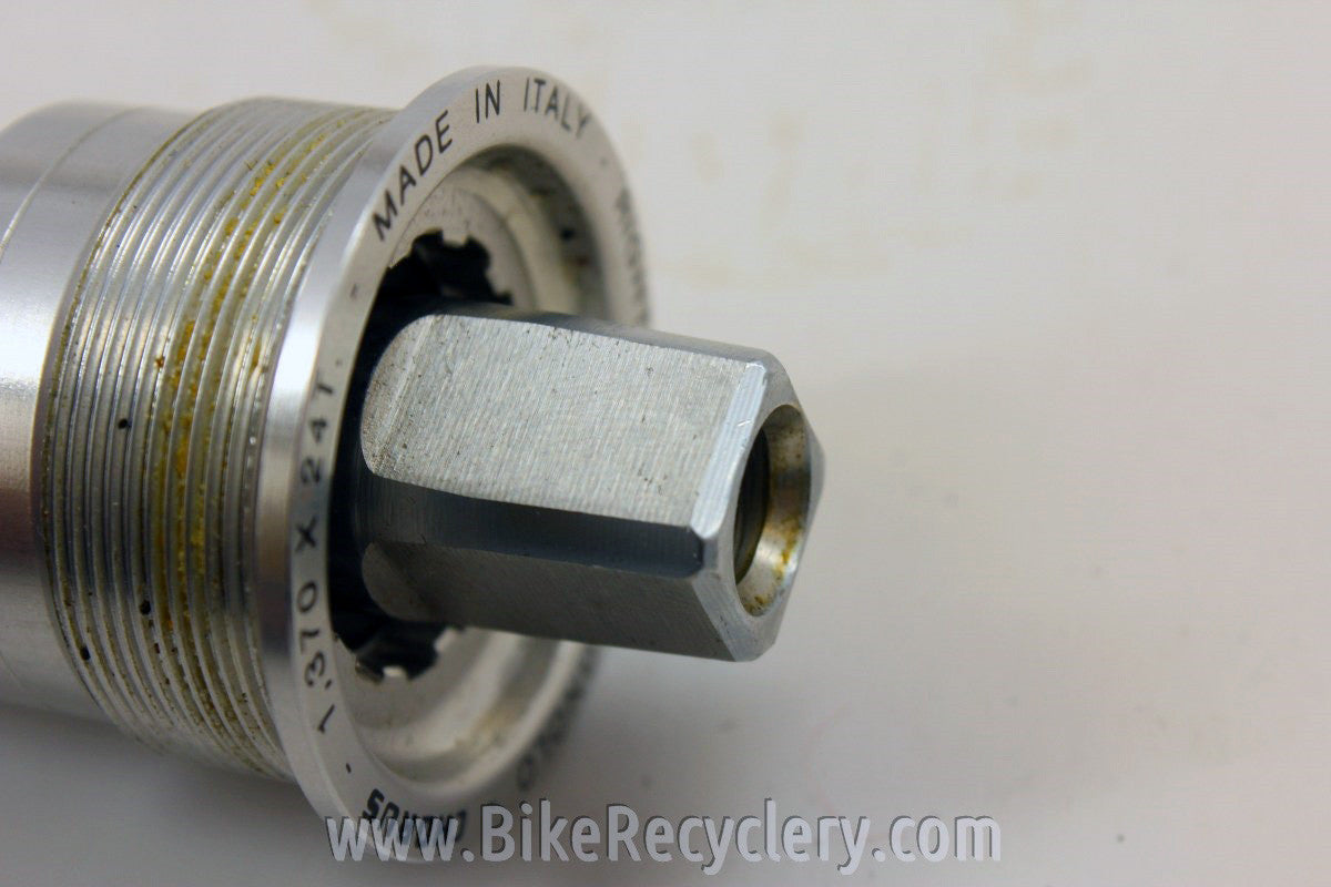 NIB/NOS Campagnolo Chorus Square Taper Bottom Bracket: 102mm x 68mm English