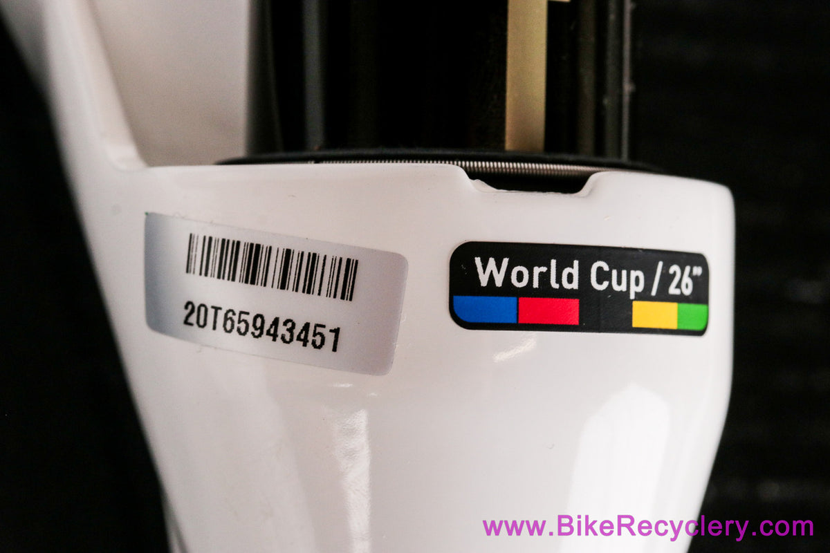 Rockshox BoXXer World Cup 26" Fork: 26" - Solo Air (NEW)
