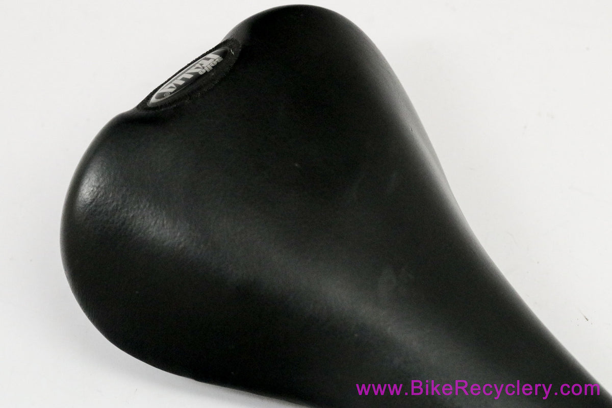 Selle Italia Flite Titanium Saddle: 2004 - Black Leather (EXC+)