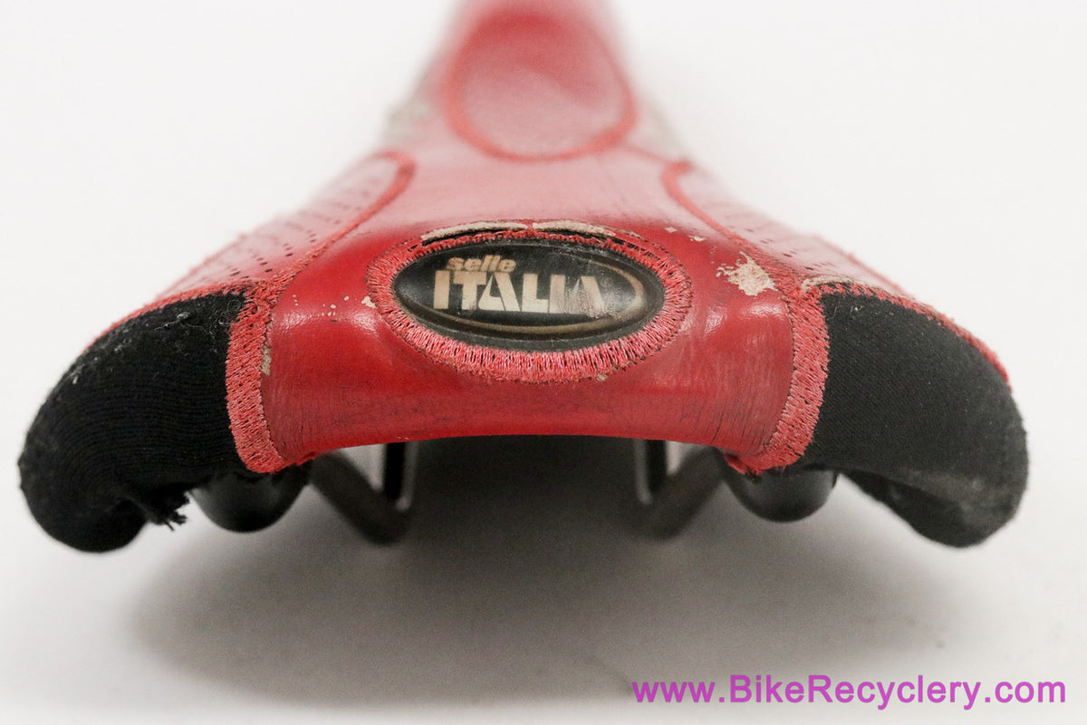 Selle Italia Flite Titanium Genuine Gel:  Red Perforated Leather + Kevlar - 2000