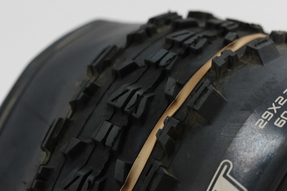 Maxxis Ardent EXO T.R. 29er Mountain Bike Tire: 29x2.25 (New take-off)