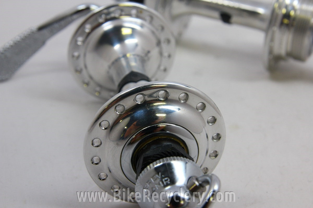 NIB/NOS Campagnolo Nuovo / Super Record Hubset: 36H 126mm  Small Flange